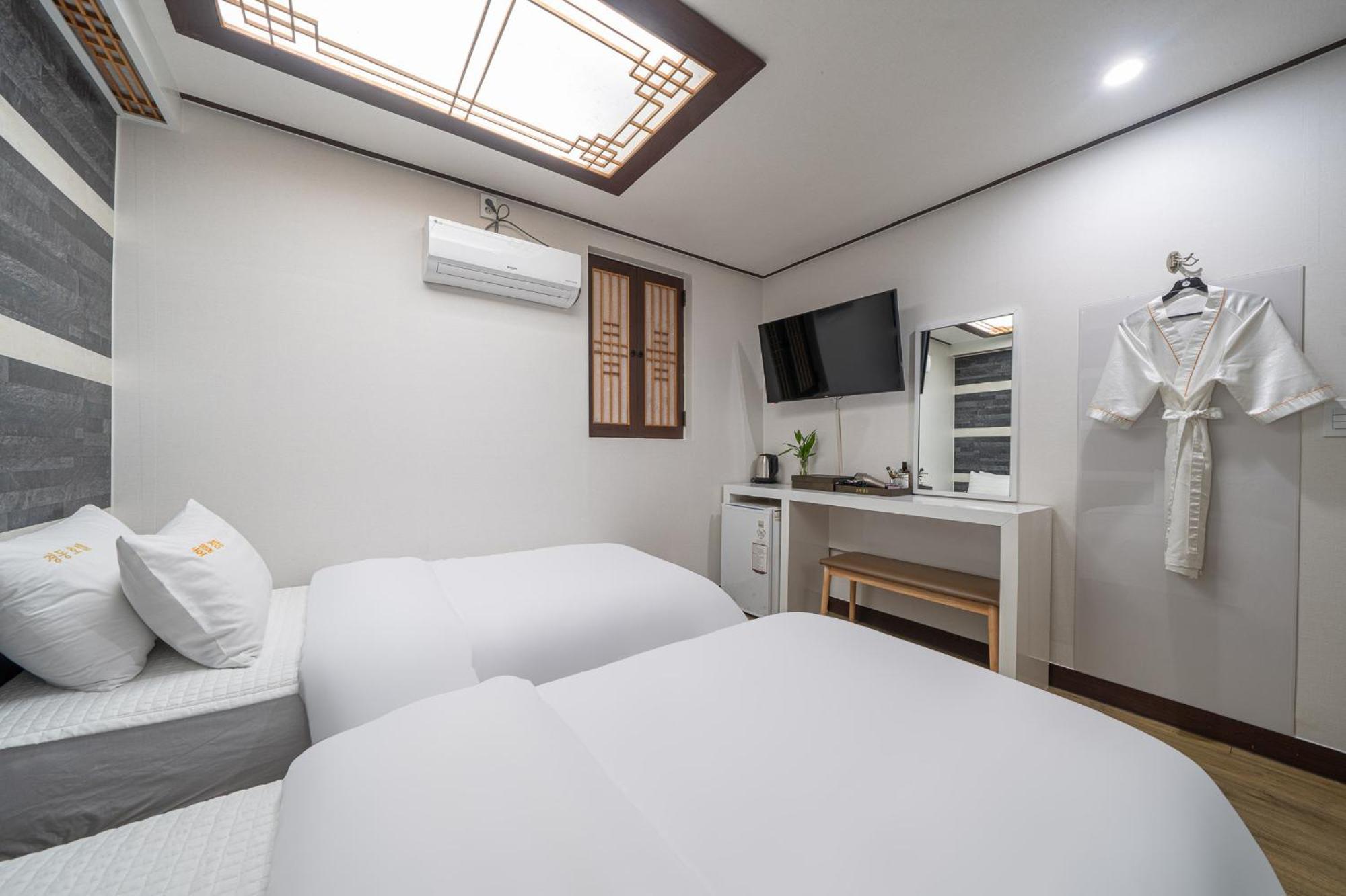 Kyoung Dong Myeongdong 3* Seoul